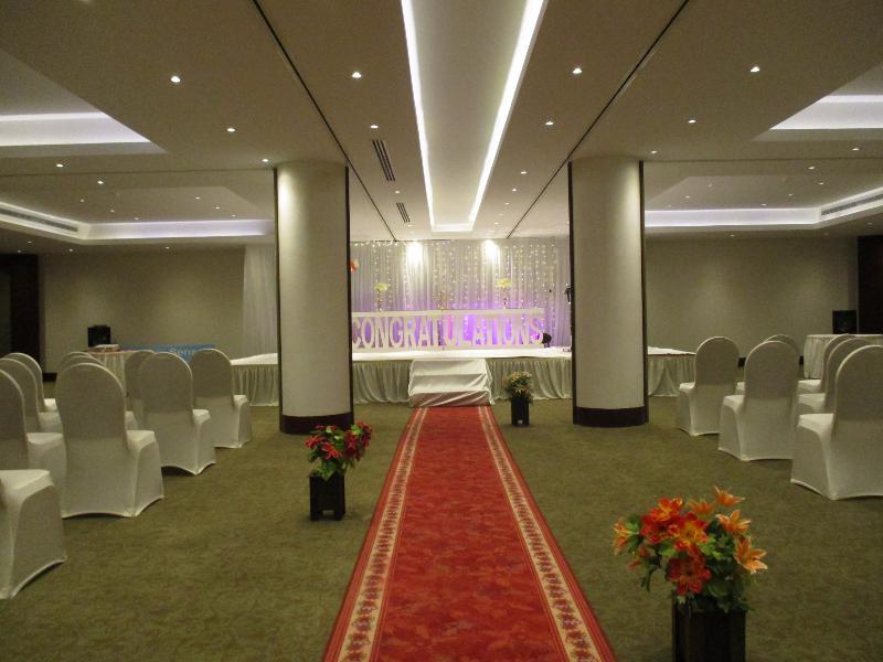 Executives Hotel - Azizia Riade Exterior foto
